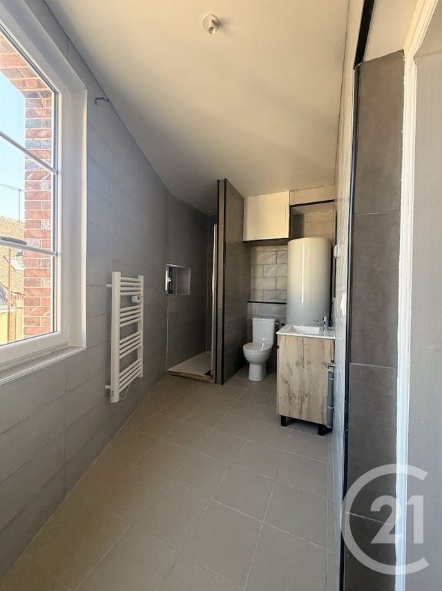 Appartement F3 &agrave; louer - 3 pi&egrave;ces - 60,77 m2 - Yevres - 28 - CENTRE