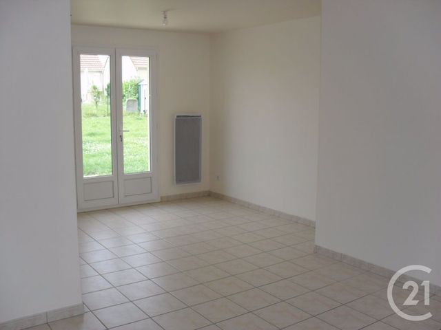 Maison &agrave; louer - 3 pi&egrave;ces - 72,74 m2 - Chateaudun - 28 - CENTRE
