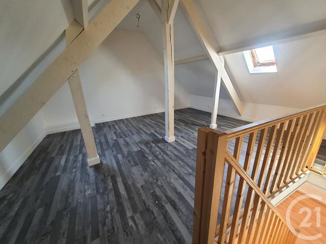 Appartement &agrave; louer - 2 pi&egrave;ces - 50 m2 - Chateaudun - 28 - CENTRE