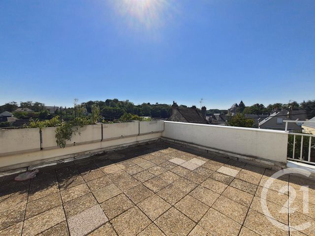 Appartement &agrave; louer - 2 pi&egrave;ces - 50 m2 - Chateaudun - 28 - CENTRE