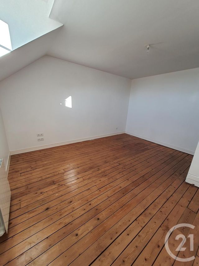 Appartement &agrave; louer - 2 pi&egrave;ces - 56,88 m2 - Chateaudun - 28 - CENTRE