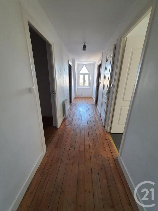 Appartement &agrave; louer - 2 pi&egrave;ces - 56,88 m2 - Chateaudun - 28 - CENTRE
