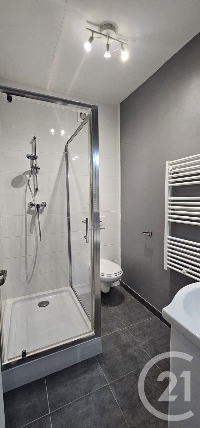 Appartement F3 &agrave; louer - 3 pi&egrave;ces - 59,48 m2 - Bonneval - 28 - CENTRE