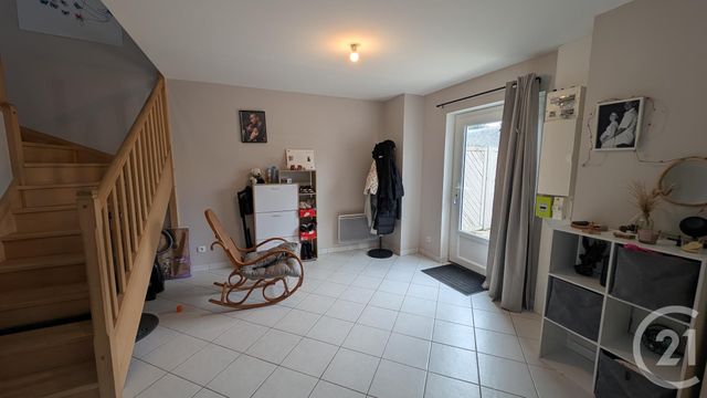 Maison &agrave; louer - 4 pi&egrave;ces - 109,99 m2 - Villemaury - 28 - CENTRE
