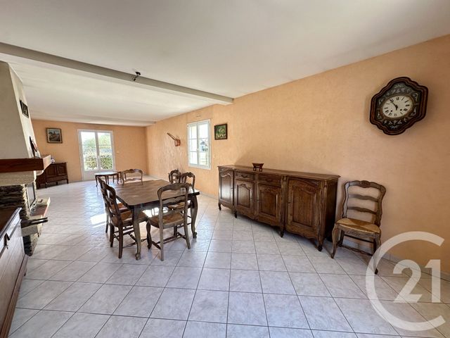 Maison &agrave; vendre - 5 pi&egrave;ces - 110,11 m2 - Yevres - 28 - CENTRE