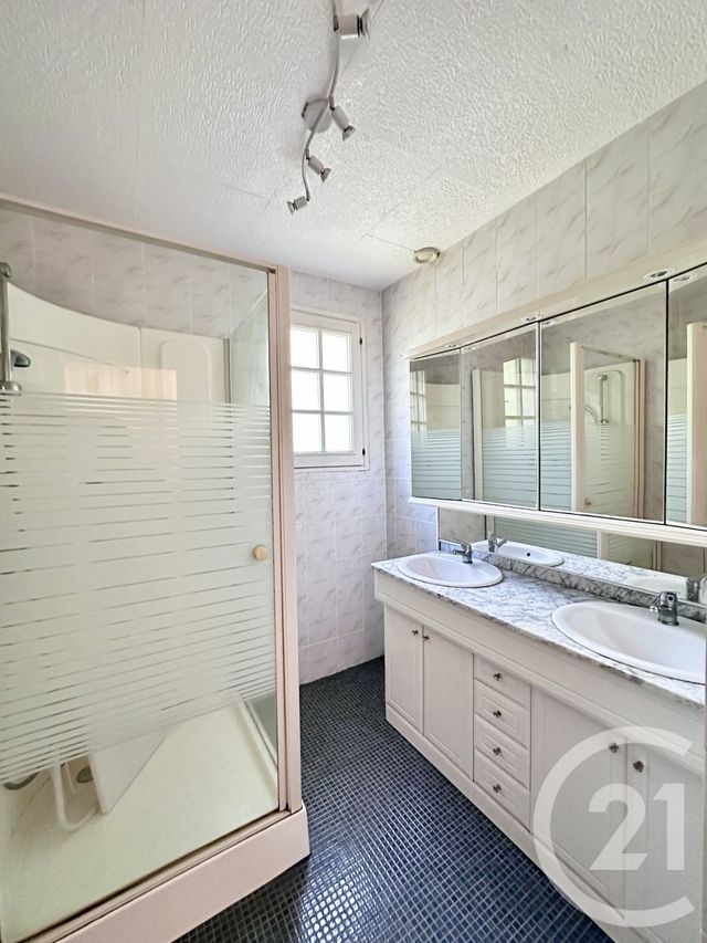 Maison &agrave; vendre - 3 pi&egrave;ces - 75,36 m2 - Chapelle Royale - 28 - CENTRE