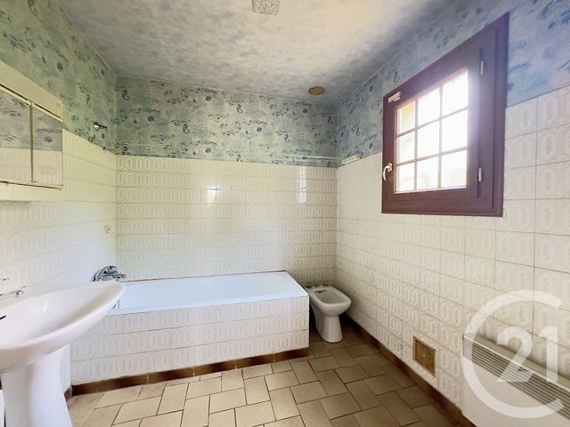Maison &agrave; vendre - 4 pi&egrave;ces - 79,07 m2 - Thiron Gardais - 28 - CENTRE