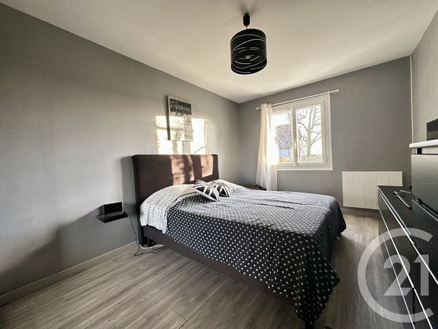 Maison &agrave; vendre - 4 pi&egrave;ces - 88,27 m2 - Illiers Combray - 28 - CENTRE