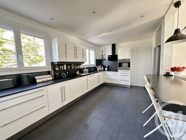 Maison à vendre - 7 pièces - 164,59 m2 - Brou - 28 - CENTRE