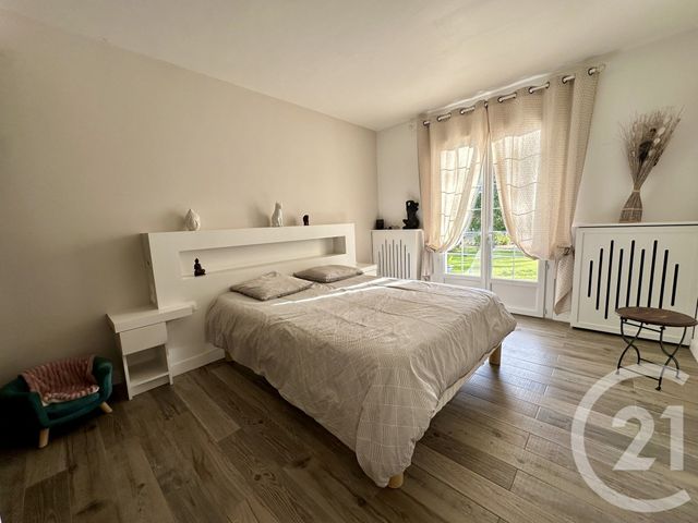 Maison à vendre - 7 pièces - 164,59 m2 - Brou - 28 - CENTRE