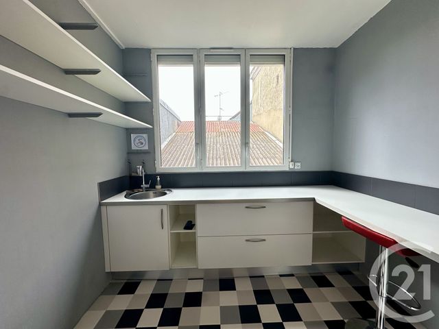 Maison à vendre - 5 pièces - 161,90 m2 - Brou - 28 - CENTRE