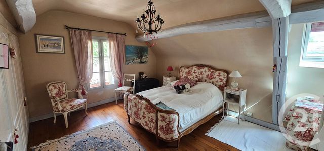 Maison à vendre - 6 pièces - 160 m2 - Voves - 28 - CENTRE