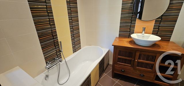 Maison à vendre - 5 pièces - 126 m2 - Bonneval - 28 - CENTRE