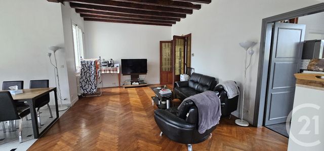 Maison &agrave; vendre - 5 pi&egrave;ces - 195,87 m2 - St Maur Sur Le Loir - 28 - CENTRE