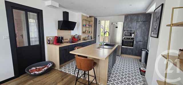 Maison &agrave; vendre - 7 pi&egrave;ces - 124,74 m2 - Bonneval - 28 - CENTRE