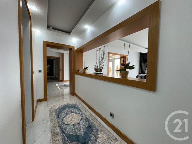 Maison à vendre - 7 pièces - 357 m2 - Coueron - 44 - PAYS-DE-LOIRE