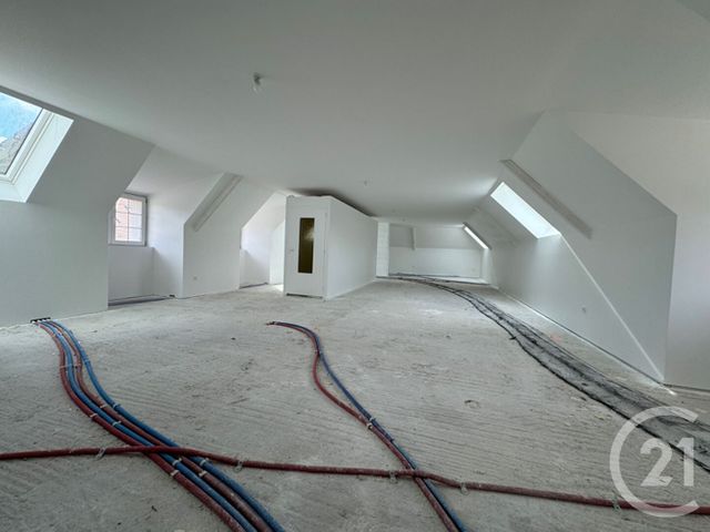 Maison à vendre - 7 pièces - 357 m2 - Coueron - 44 - PAYS-DE-LOIRE