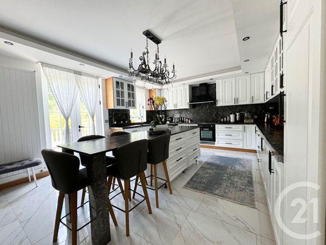 Maison à vendre - 7 pièces - 357 m2 - Coueron - 44 - PAYS-DE-LOIRE