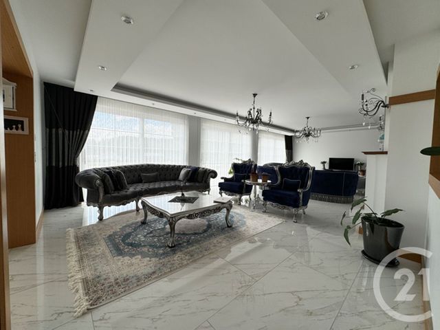 Maison à vendre - 7 pièces - 357 m2 - Coueron - 44 - PAYS-DE-LOIRE