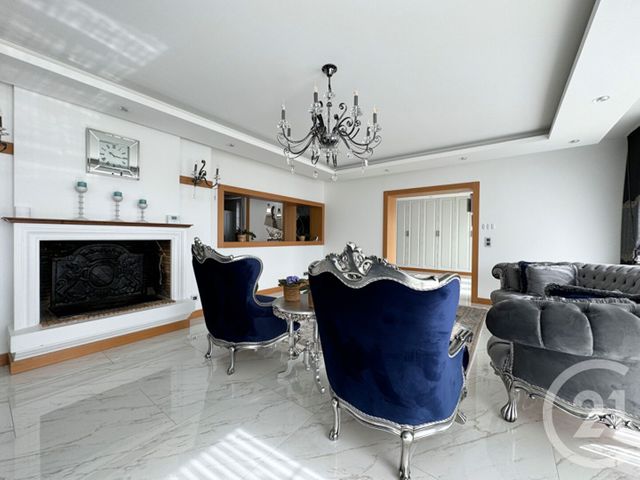 Maison à vendre - 7 pièces - 357 m2 - Coueron - 44 - PAYS-DE-LOIRE