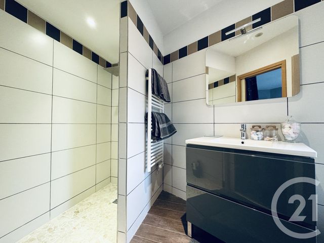 Maison à vendre - 6 pièces - 123 m2 - La Chapelle Sur Erdre - 44 - PAYS-DE-LOIRE