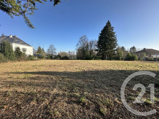 terrain - TREILLIERES - 44