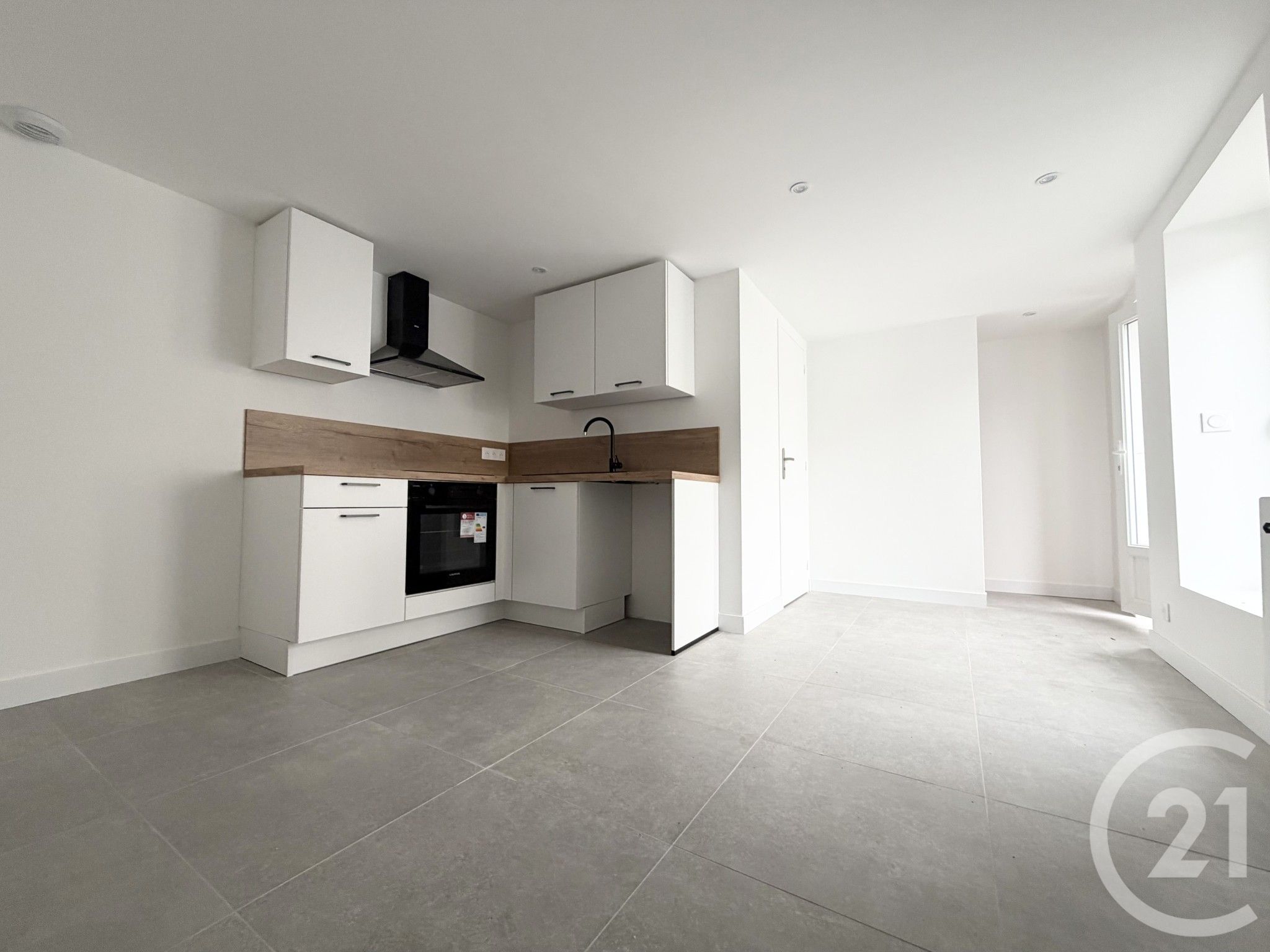 Maison à vendre - 3 pièces - 40 m2 - Sautron - 44 - PAYS-DE-LOIRE — 3