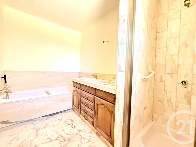 Maison à vendre - 5 pièces - 135 m2 - Orvault - 44 - PAYS-DE-LOIRE