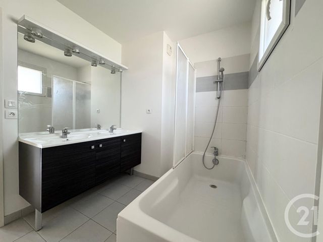 Maison à vendre - 4 pièces - 82 m2 - Sautron - 44 - PAYS-DE-LOIRE