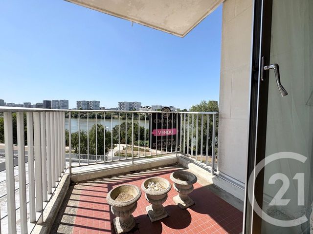 Appartement T4 à vendre - 4 pièces - 92 m2 - St Sebastien Sur Loire - 44 - PAYS-DE-LOIRE