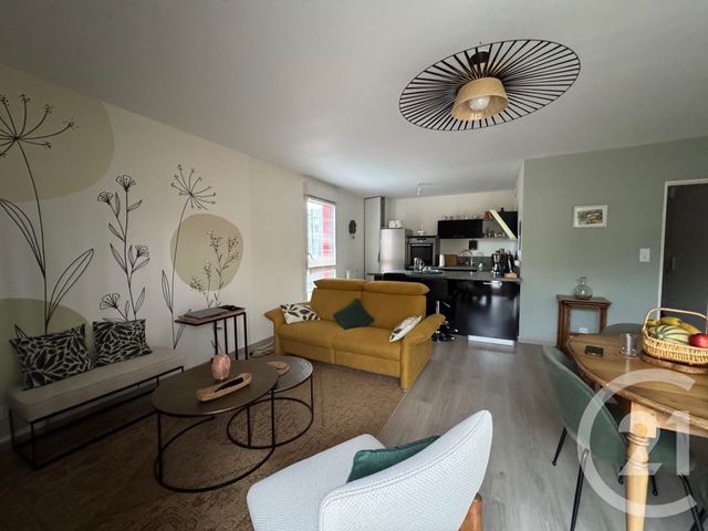 Appartement T4 à vendre - 4 pièces - 70 m2 - Sautron - 44 - PAYS-DE-LOIRE