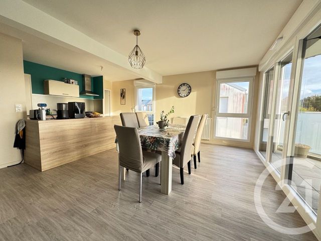 Appartement à vendre - 4 pièces - 75,69 m2 - Coueron - 44 - PAYS-DE-LOIRE