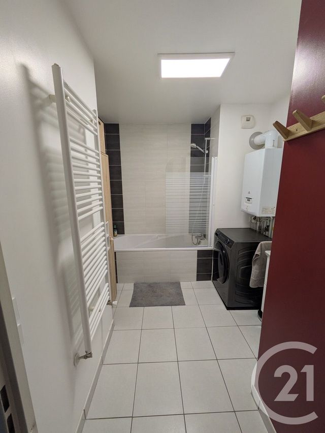 Appartement T3 &agrave; vendre - 3 pi&egrave;ces - 60,04 m2 - St Herblain - 44 - PAYS-DE-LOIRE