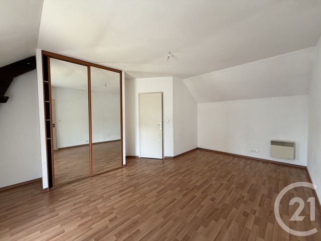 Appartement T3 &agrave; louer - 4 pi&egrave;ces - 96 m2 - Le Temple De Bretagne - 44 - PAYS-DE-LOIRE