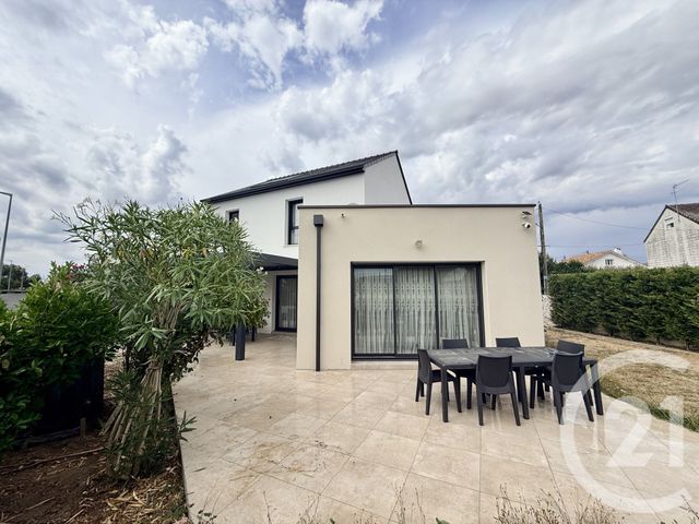 Maison &agrave; vendre - 7 pi&egrave;ces - 151,69 m2 - St Herblain - 44 - PAYS-DE-LOIRE