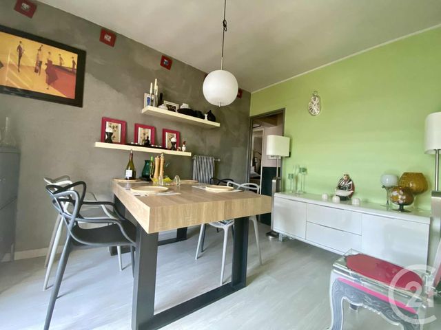 Appartement F5 à vendre - 5 pièces - 84,79 m2 - Yutz - 57 - LORRAINE