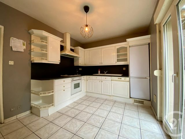Appartement F4 &agrave; louer - 4 pi&egrave;ces - 75,23 m2 - Algrange - 57 - LORRAINE
