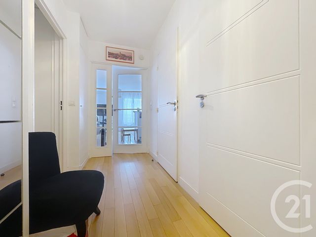 Appartement F3 à vendre - 3 pièces - 65,40 m2 - Puteaux - 92 - ILE-DE-FRANCE