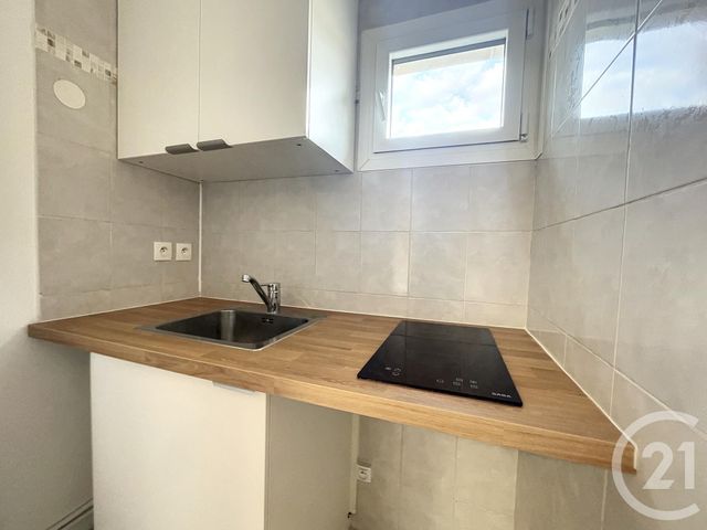 Appartement F1 à louer - 1 pièce - 17,26 m2 - Puteaux - 92 - ILE-DE-FRANCE