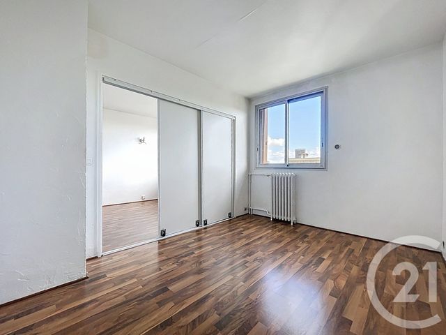 Appartement F3 à vendre - 3 pièces - 51 m2 - Puteaux - 92 - ILE-DE-FRANCE
