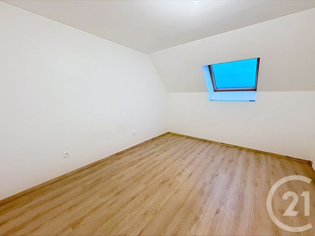 Appartement F2 à louer - 2 pièces - 66,72 m2 - Ermont - 95 - ILE-DE-FRANCE