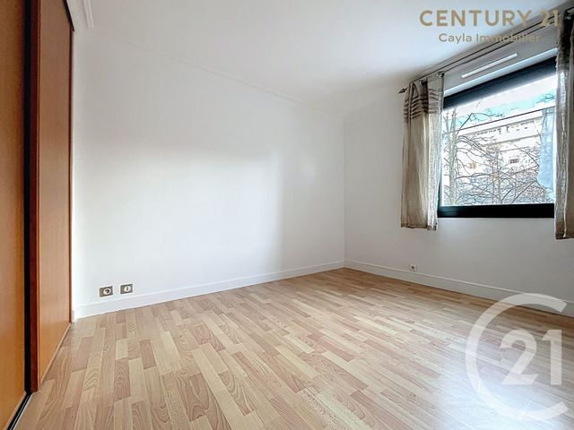 Appartement F3 &agrave; louer - 3 pi&egrave;ces - 67,01 m2 - Puteaux - 92 - ILE-DE-FRANCE