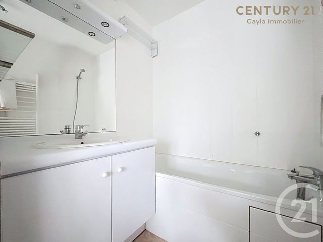 Appartement F2 &agrave; louer - 2 pi&egrave;ces - 44,15 m2 - Puteaux - 92 - ILE-DE-FRANCE