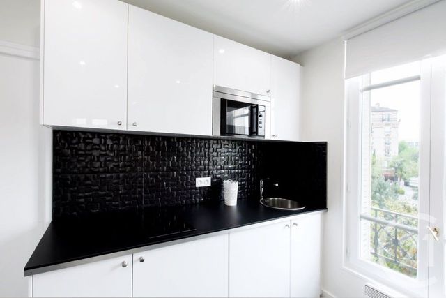 Appartement F1 &agrave; louer - 1 pi&egrave;ce - 24,40 m2 - Levallois Perret - 92 - ILE-DE-FRANCE