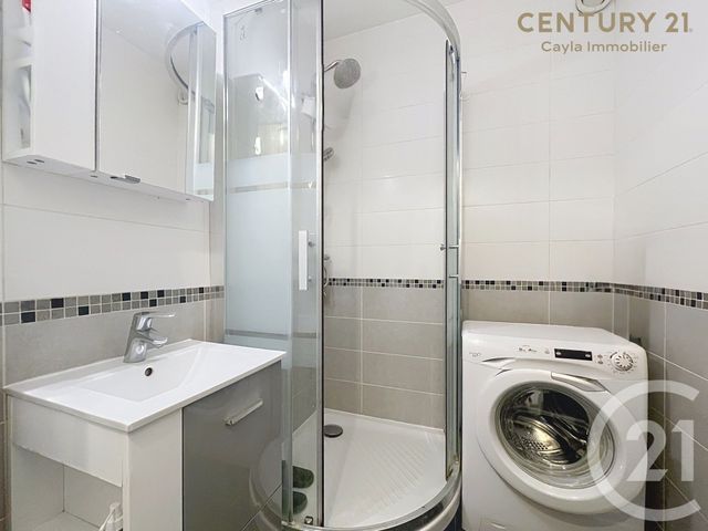 Appartement Studio &agrave; louer - 1 pi&egrave;ce - 25,62 m2 - Puteaux - 92 - ILE-DE-FRANCE