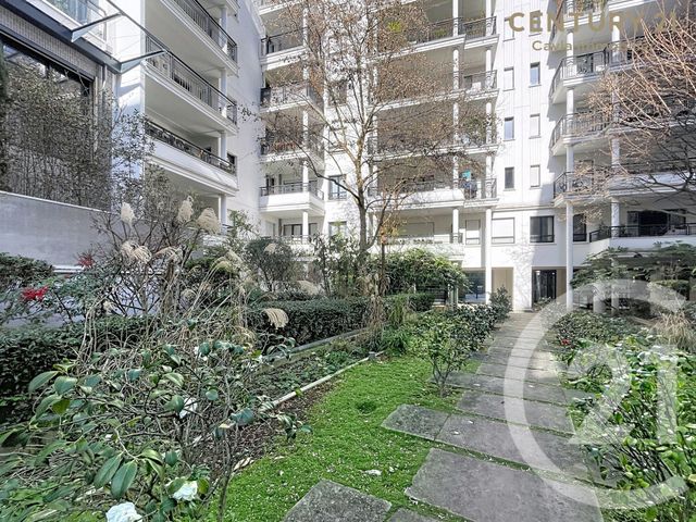 Appartement F4 &agrave; louer - 4 pi&egrave;ces - 86,31 m2 - Suresnes - 92 - ILE-DE-FRANCE