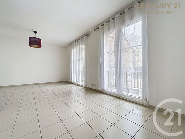 Appartement F2 &agrave; louer - 2 pi&egrave;ces - 46,37 m2 - Suresnes - 92 - ILE-DE-FRANCE