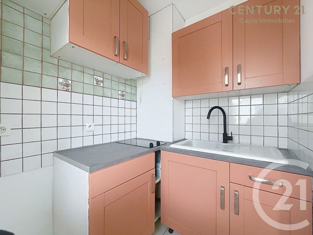 Appartement F1 &agrave; louer - 1 pi&egrave;ce - 29,74 m2 - Puteaux - 92 - ILE-DE-FRANCE