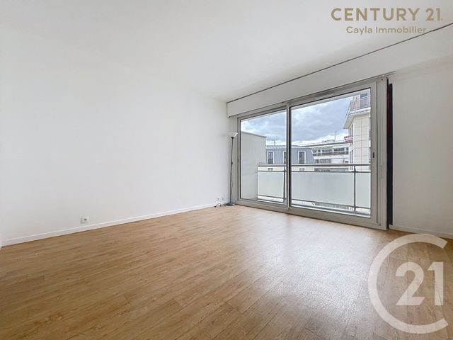 Appartement F1 &agrave; louer - 1 pi&egrave;ce - 29,74 m2 - Puteaux - 92 - ILE-DE-FRANCE