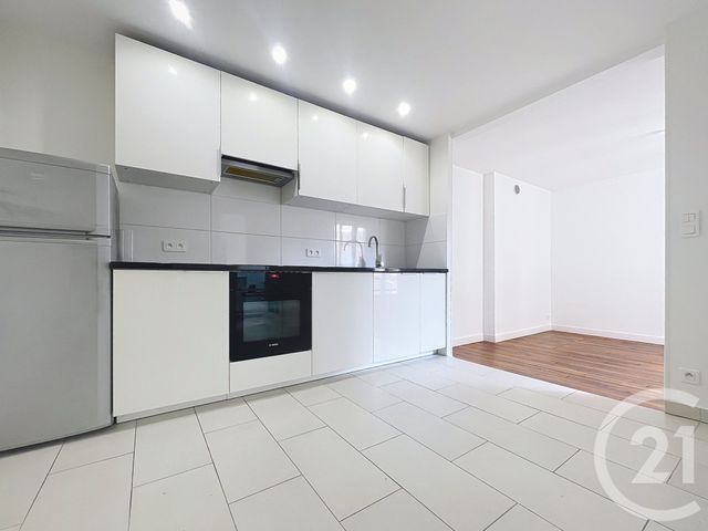 Appartement F2 &agrave; louer - 2 pi&egrave;ces - 36,19 m2 - Puteaux - 92 - ILE-DE-FRANCE